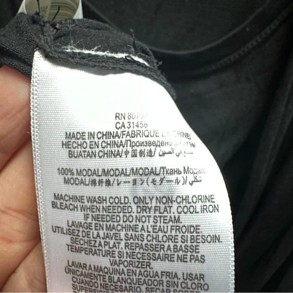 BCBGMAXAZRIA Asymmetrical Draped, 100% Modal sleeveless black blouse size S - Picture 5 of 5